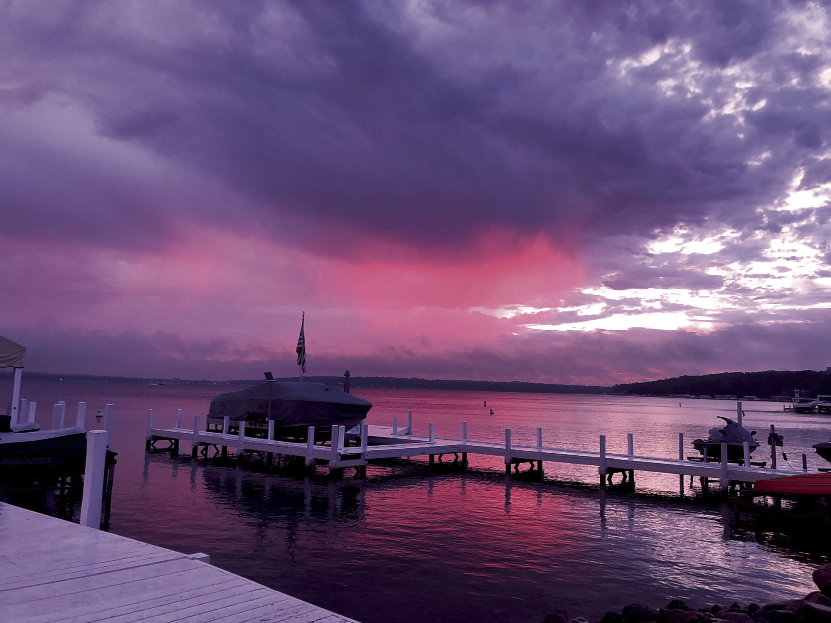 Dawn on Geneva Lake
